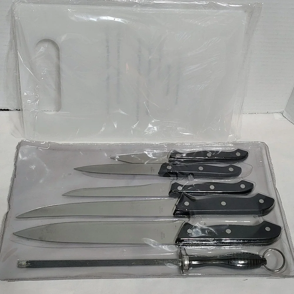 Kuchenstolz 6 Piece Precision Crafted Cutlery Set Plus‎ Cutting Board Sharpener